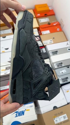 Unboxing the Jordan Air Jordan 4 KAWS Black OG#jordan4 #sneakers