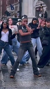 🏴󠁧󠁢󠁥󠁮󠁧󠁿Kpop in Public - TWICE I Can't Stop Me