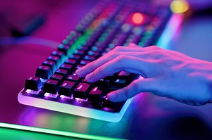 Shroud（シュラウド）の使用デバイスまとめ【マウスやヘッドセット、モニター】