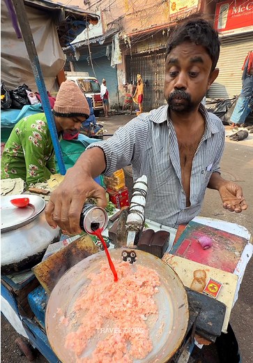 인도 아저씨의 전설적인 빨간 스크램블 에그! 🥚🔥 📍위치 인도 콜카타 💰가격 150루피 | india food