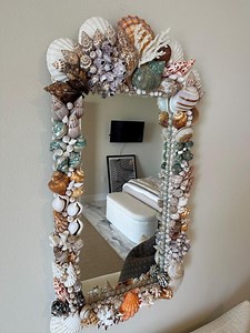 Seashell Mirror – One-of-a-kind Shell-encrusted Coastal Wall Decor - Etsy