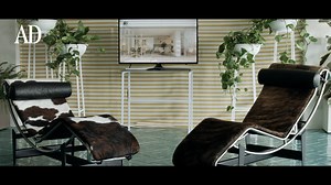 40K views · 97 reactions | Las 2 Mercedes se inspiran en la Italia de mediados de siglo para decorar este espacio que refleja el lujo de La Finca by Kronos Homes. #ADparaKronosHomes | AD España | Facebook