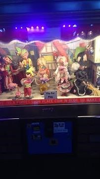 1970's Vintage Coin Operated Pelham Puppet Show (Hey Kids, It's a Puppet Show!)