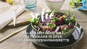 Het zomerse recept waar u een zomer lang van gaat genieten? ☀️ Onze sla met rode bieten, geitenkaas, spek en framboosvinaigrette … 💜 ➡️ www.floretteontour.be/nl/recept/salade-met-rode-biet-14 | Florette Belgium