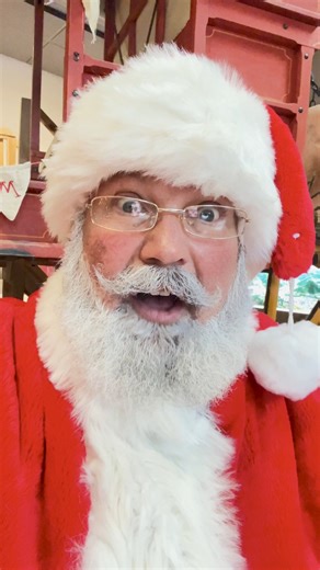 Santa is here practicing his selfies while reminding you about the festive crafts, museum access, photos with Santa & Mrs. Claus, and free face painting happening this Saturday, December 6 at the Days of '76 Museum from 10 to 4 p.m. Santa photos for kids and families will be $7 and admission is FREE. We'll also be serving up some refreshments and treats. 🦮 New this year: We are offering pet photos with Santa and Mrs. Claus for $10 with half of the proceeds going to the Twin City Animal Shelter.