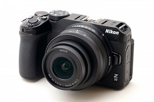 ニコン Z 30