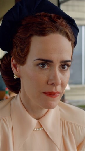 Netflix US on Instagram: "Sarah Paulson, yes, *the queen* Sarah Paulson, plays Mildred Ratched — a truly deranged nurse from the 40’s. She starts working at a psychiatric hospital and discovers they’re doing disturbing human experiments. Sarah Paulson is deliciously dark and the show will both frighten and shock you. @ratchednetflix is now streaming."