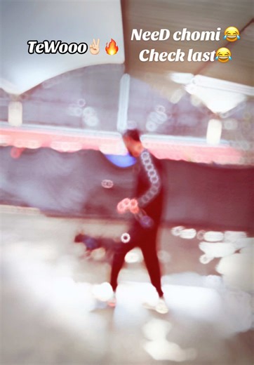 Watch end use bhi kiss chaye😂🔥👆🏻✌🏻#foryoupage❤️❤️ #repostvideo #viwes #sultankashmeri #uklife🇬🇧