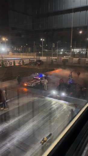 Daniel Rascon Tapia on Instagram: "Blue Thunder 🆚 Monte Carlos “El Regalo” 🔥📸 #racing #dragrace #arrancones"