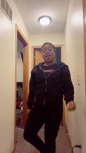 kaylaaa (@keyonaona)’s videos with original sound - Nellie