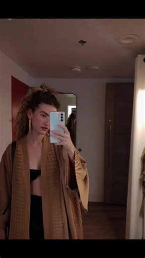 Vitória (Anavitoria) - Valeu (cover) #anavitoria #vitoria #lyrics #foryoupage #foryou #fy #br