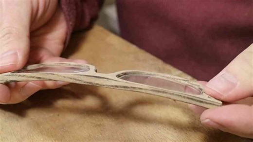 Creating custom wooden glasses by hand