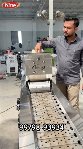 Automatic Chapati Machine / roti maker machine #niravfoodmachine #rotimachine #chapatimachine