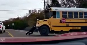 ‘Superman’ police officer pushes bus full of Granbury ISD students