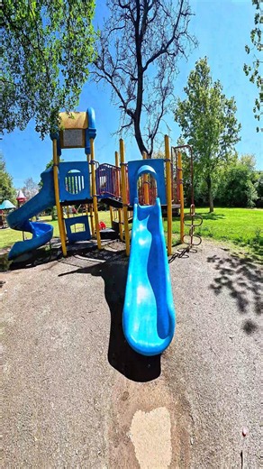 bella ciao parkour playground climbing 🪜 POV 😀 #shortsfeed #park #playgroundequipment