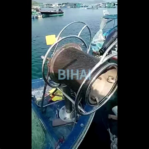 Marine Winch Line Hauler Hydraulic Fishing Net Hauler for Fishing-boat Net Hauler Board Windlass