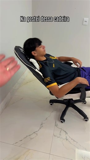 Cadeira Gamer Ajustável e PS5 para Jheffy