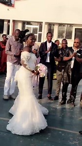 13 reactions | Soyez heureux dans la santé amour paix et joie Mr et Mrs koulibaly  Merci pour cette semaine | Aïcha Wedding Store | Facebook
