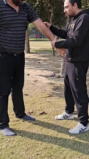 Pressure points self defense training #reels #viral #trending #instagood #instagram #martialarts #selfdefense #wingchun #jeetkunedo #kungfu | Jeetender Jangra