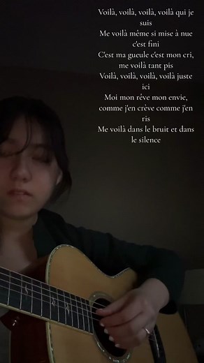 not my best work 😅 #voila #barbarapravi #french #frenchsong #cover #voilaquijesuis #singing #guitar #fyp #foryoupage