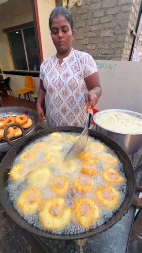 ⚡⚡South Garallu Making Process⚡⚡#shorts #telugufoodie #esangathulu #streetfood #foodie #omel