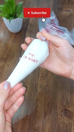 BAKING TIPS | Easy Pastry Bag Filling Hack🎂🤯😱 #shorts