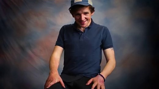 Mark Laita Chronicles Vulnerability and We Can’t Look Away