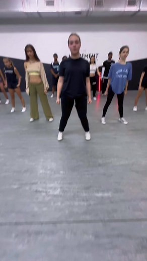 Red Ruby Da Sleeze Dance Crew Performance ft. Nicki Minaj