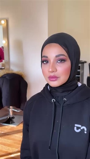 My 6th makeup look🥰 Do you like that???🙈 #makeupcourse #makeuplove #lorealparis #revolution #maybelline