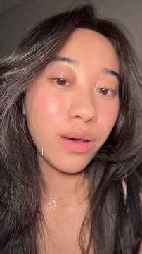 CONCEALER FIRST THEN FOUNDATION!! #makeuphacks #makeuptips #flawlessmakeup #makeupshorts #glassskin