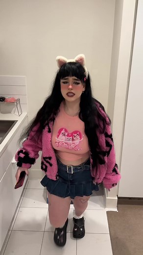 Princess Poppy (@princesspoppylittle)’s videos with original sound - Princess Poppy