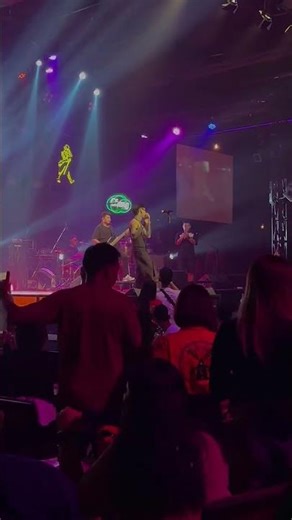 Best Thai Local Song lyrics Happy New Year 🎊🎊🕛