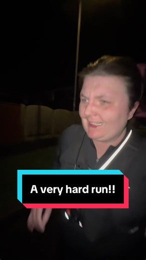 I can’t belive how hard it is to run in the snow and ice! Don’t forget I can get you 2 weeks free if you download @Runna use code SLOWRUNNERCHLO ❤️ #fyp #slowrunner #Running #training #halfmarathon