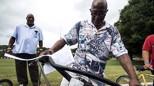 Homeless veterans get new wheels