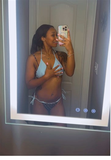 According to the picture I had it on wrong lol who cares ?!? It’s cute ! 🤎🤎🤎🤎🤎🤎🤎🤎🤎🤎🤎🤎 🩵🩵🩵🩵🩵🩵🩵🩵🩵🩵🩵🩵 #creatorsearchinsights #swimsuits #bikinifashion #summerstyle #shophaul