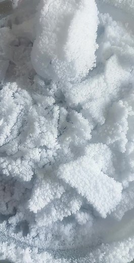 #iceeating #freezerfrostscraping #iceasmr #freezerfrostasmr #freezerfrost #asmr #iceaddict🧊 #icelover #frosticeeating #hardice #frostice #softice #eatingice #fluffyice #humidifierfreezerfrost #humidifierfrost #iceobsessedasmr #ice #yummyice #tastyice n