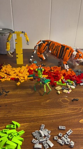 Building a Lego Kung Fu Panda - Master Viper included!