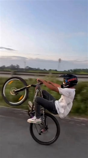 Freestyle Practice | Day-1 | Perfect Mannual #mtb #cycling #bikelife #edit #stunt #trending #shorts