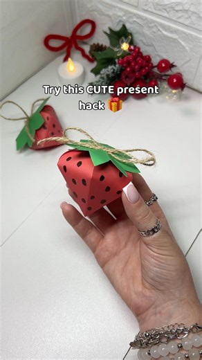 Try this CUTE and EASY present hack 🎁 cool and unique way to pack your gift #diy #gift #papercraft
