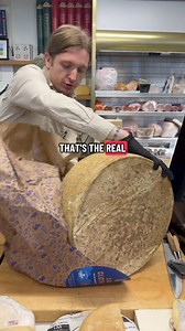 129K views · 41K reactions | Let’s cut some cheese! Cabot clothbound cheddar cheese #cheesestore #cheesestoreofbeverlyhills #cheesemonger #cheeselover | The Cheese Store of Beverly Hills | Facebook