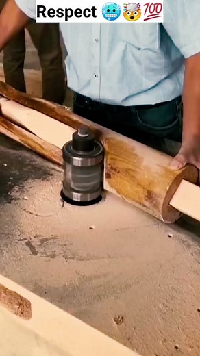 Woodworking Mastery: Shaping Wood on a Lathe