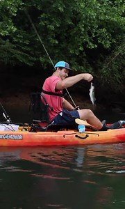 I went kayak fishing under a highway bridge 🌊 | AYO Fishing