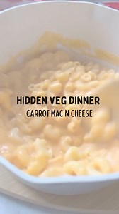 BLW / Toddler Dinner - Carrot Mac and Cheese 🥕🧀 Does your little one love Mac and Cheese? Mine does! Did you know it’s actually a great way of getting some veg into them by blending up vegetables and adding it into the sauce. You still have that cheesy sauce but with added goodness! 🥕 🍠 Don’t have any carrots? Use sweet potato instead! 👶🏼 Suitable from 6 months ❄️ Freeze for up to 3 months 100g macaroni 2 carrots, peeled and chopped 20g butter 20g plain flour 200ml whole milk 50g cheese, g