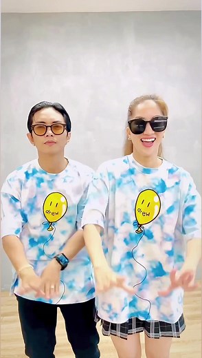 309K views · 3.3K reactions | Boom clap, the sound of my heart  #khanhthiphanhien | Khanh Thi Phan Hien | Facebook