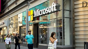 Fake Windows update installs hidden malware