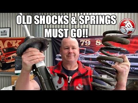 How to Fit Lowered Springs and Shock Absorbers | Holden Commodore VE SS Ute