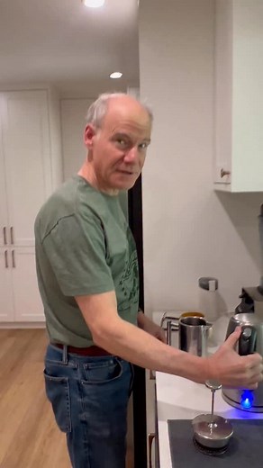 Tommy Lee Jones drinks 36 cups of coffee a day | Jim Meskimen