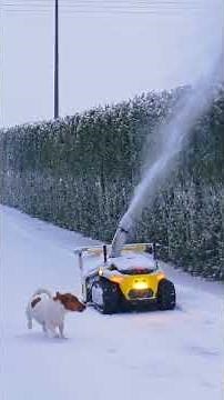 Can a robot clear snow?