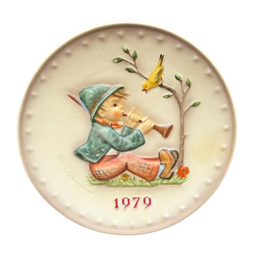 1979 M.J. Hummel Collector Plate • Goebel Bas Relief, With Box - Etsy