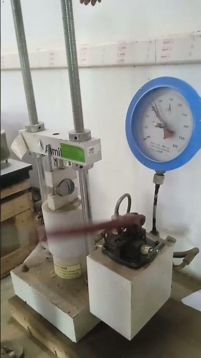 Splitting Tensile Strength (Brazilian) Test on Rock Specimen